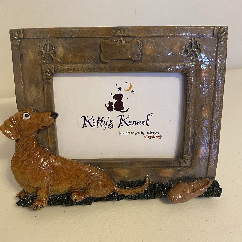 Kitty’s Kennel 4x6 Animals Dog Ceramic Picture Frame 4”x6”
